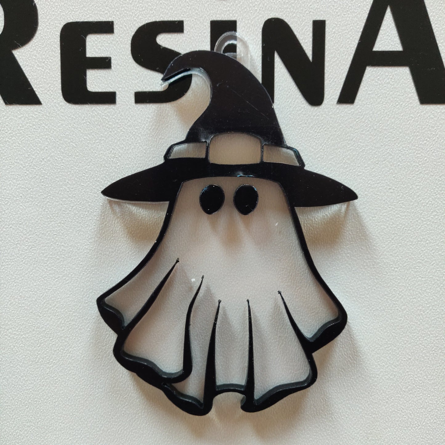 Keychain Ghost in the Hat for Filling Resin