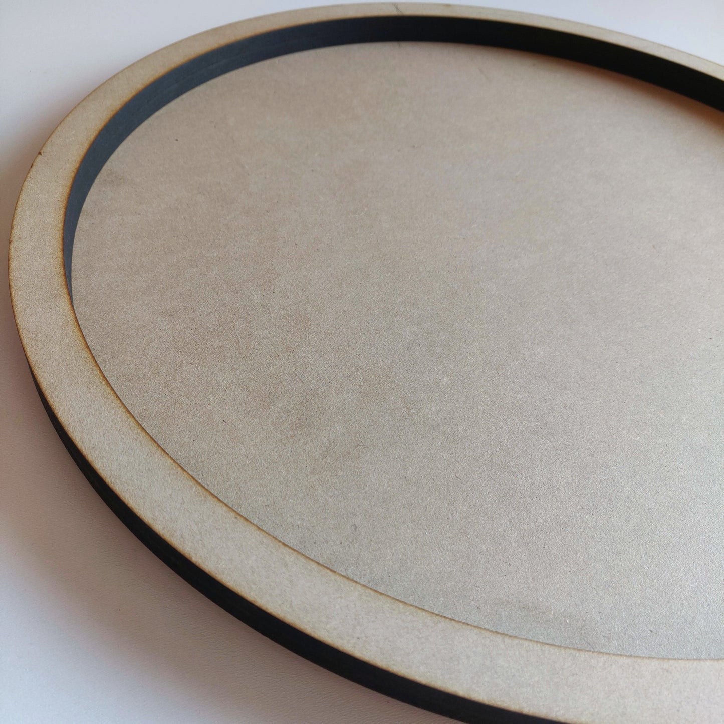 Round art board with 2 cm front frame
