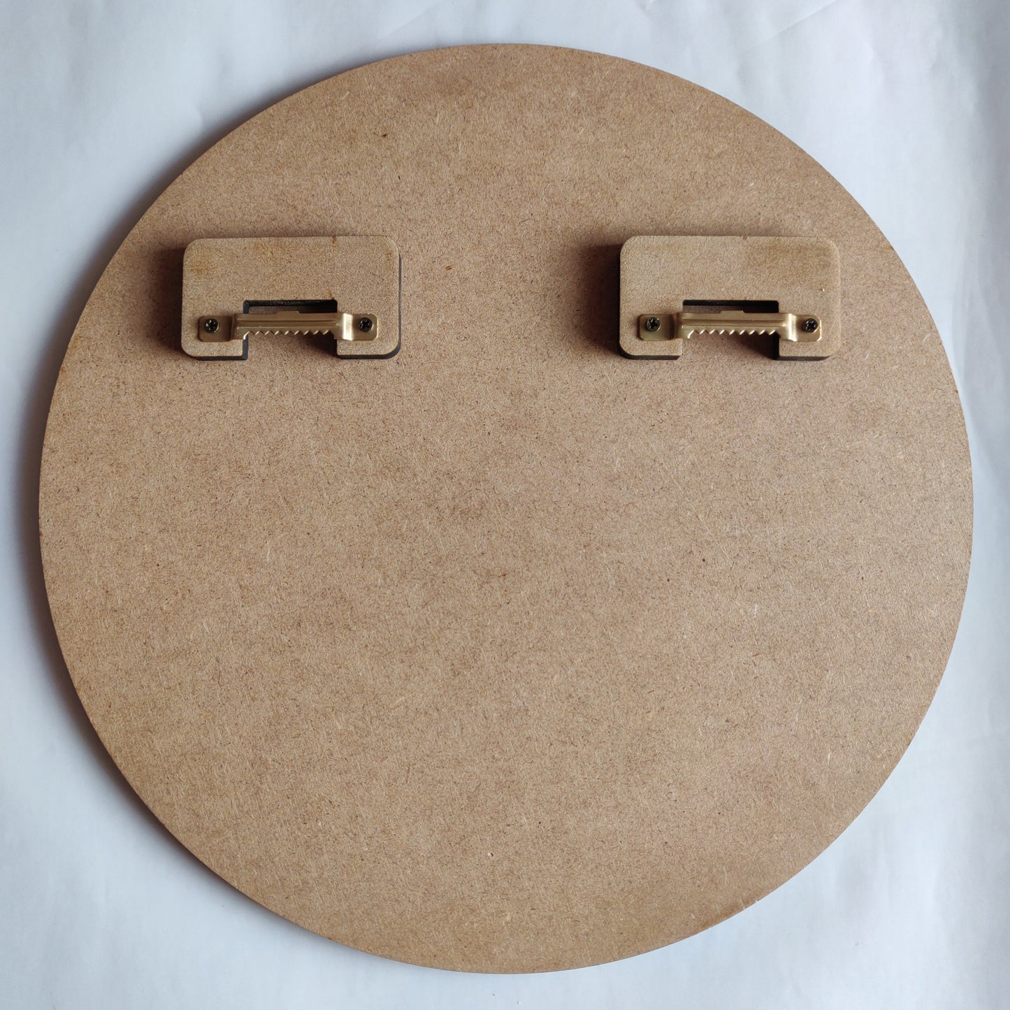 Round art board with 3 cm front frame